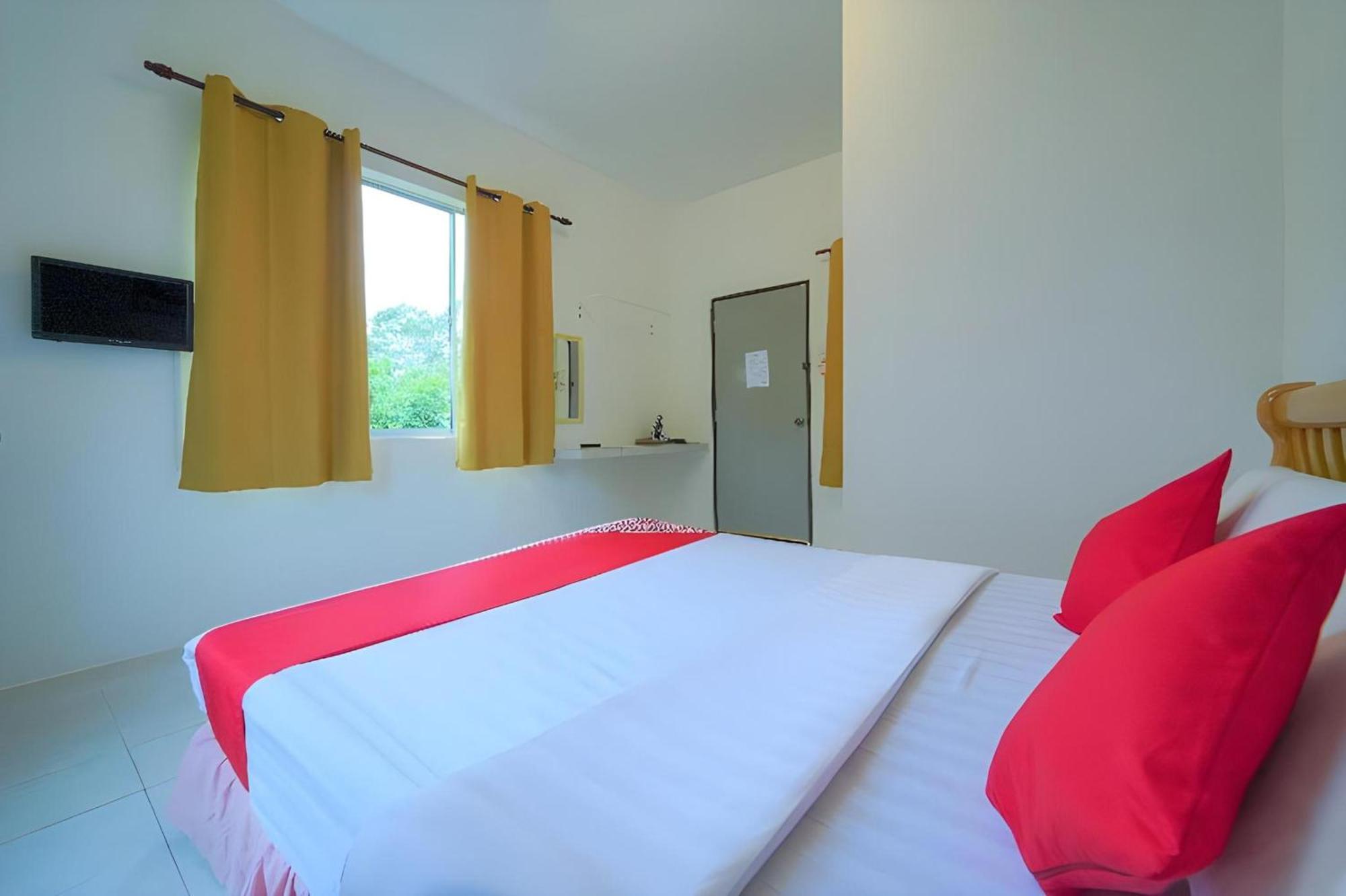 Capital O 90168 Serambi Pelangi Chalet Changlun Buitenkant foto